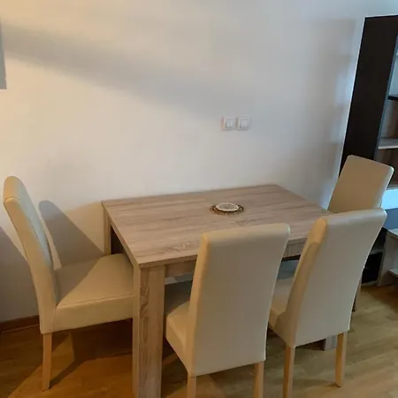 In Luxury A Block Belgrad