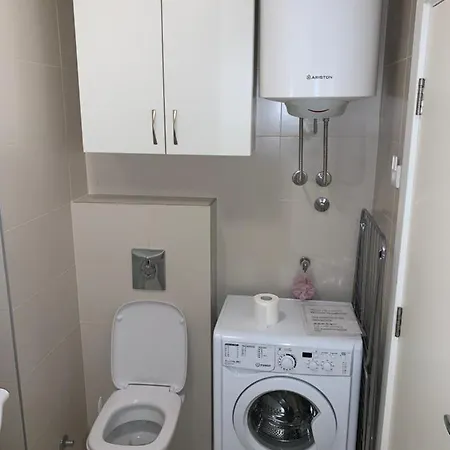 In Luxury A Block Belgrad